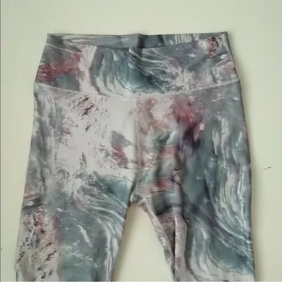 Fabletics Powerhold Crop Leggings - Picture 3 of 7